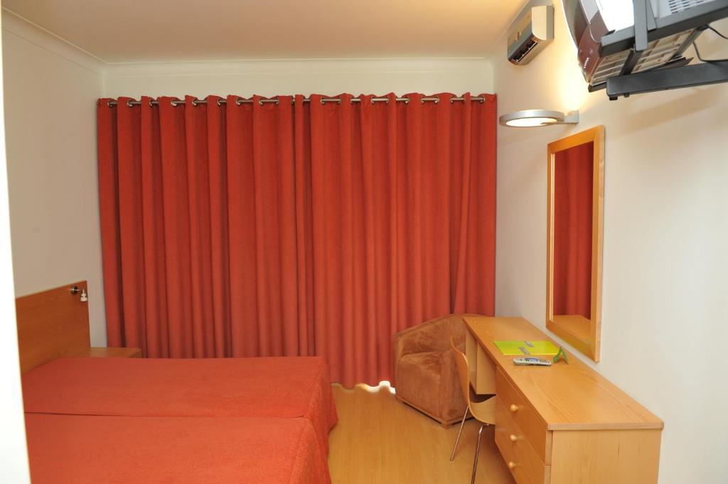 Inatel Foz Do Arelho Hotel Ngoại thất bức ảnh